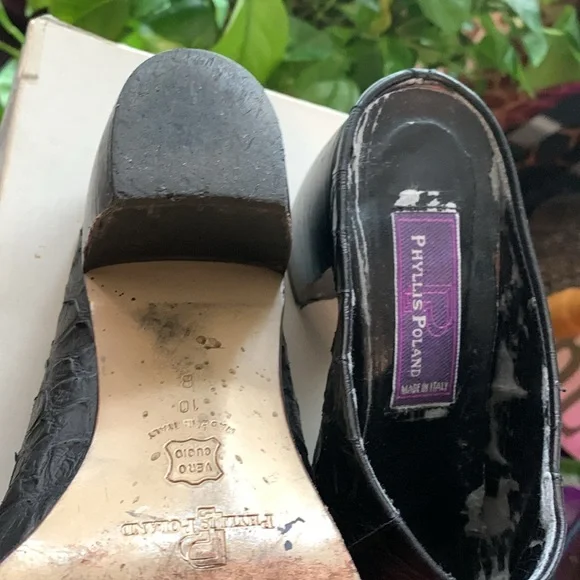 Phyllis Poland Leather Mule - Picture 7 of 8